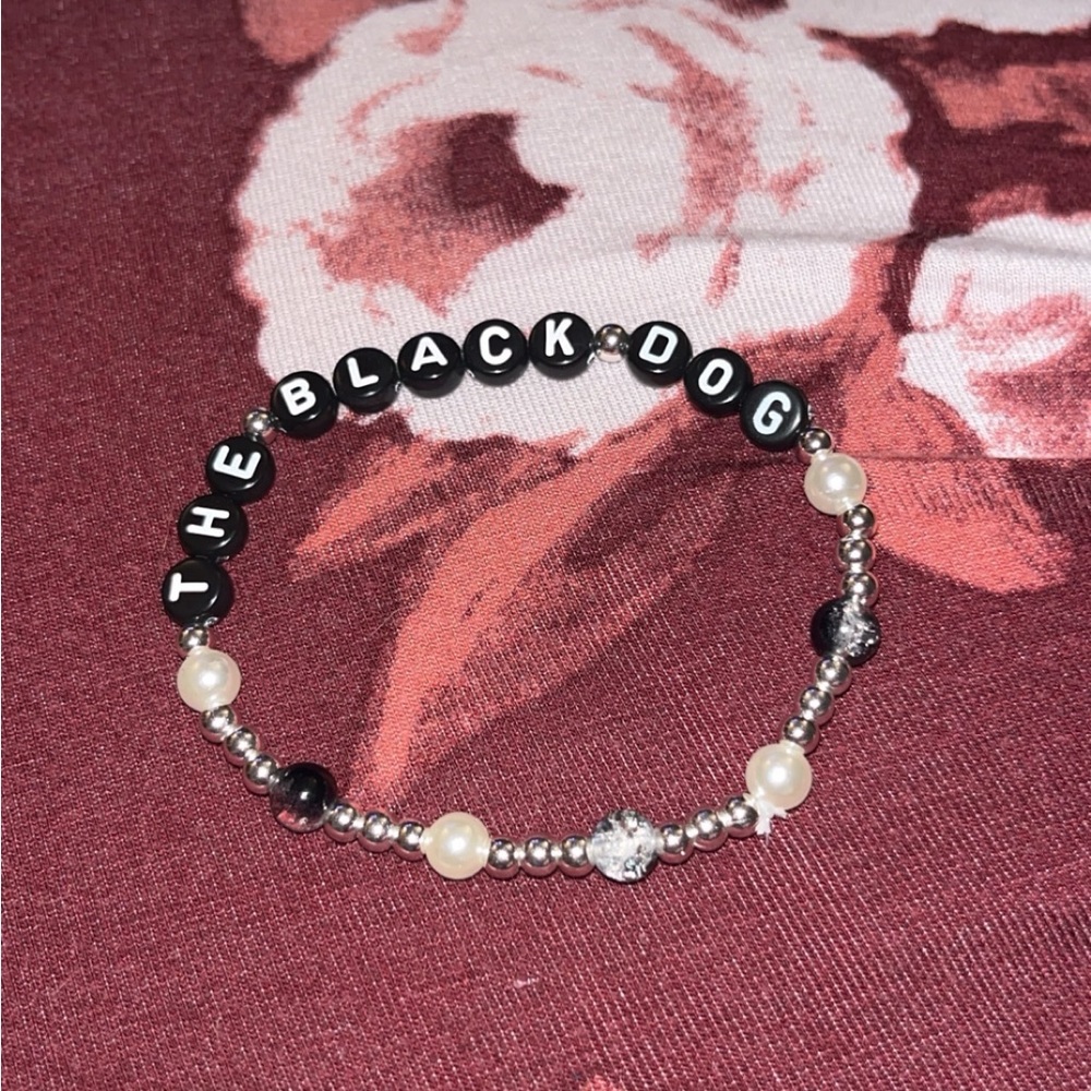 The Black Dog Beaded Bracelet